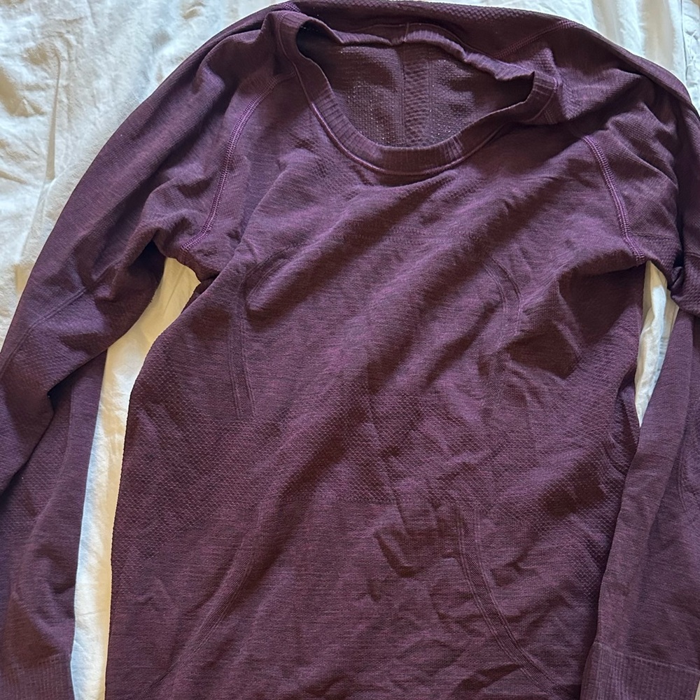 Lululemon Athletica Purple Long Sleeve Top